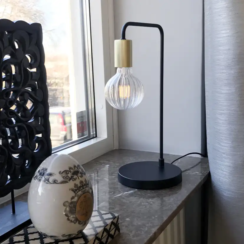 Bordslampa By Rydéns Fondi