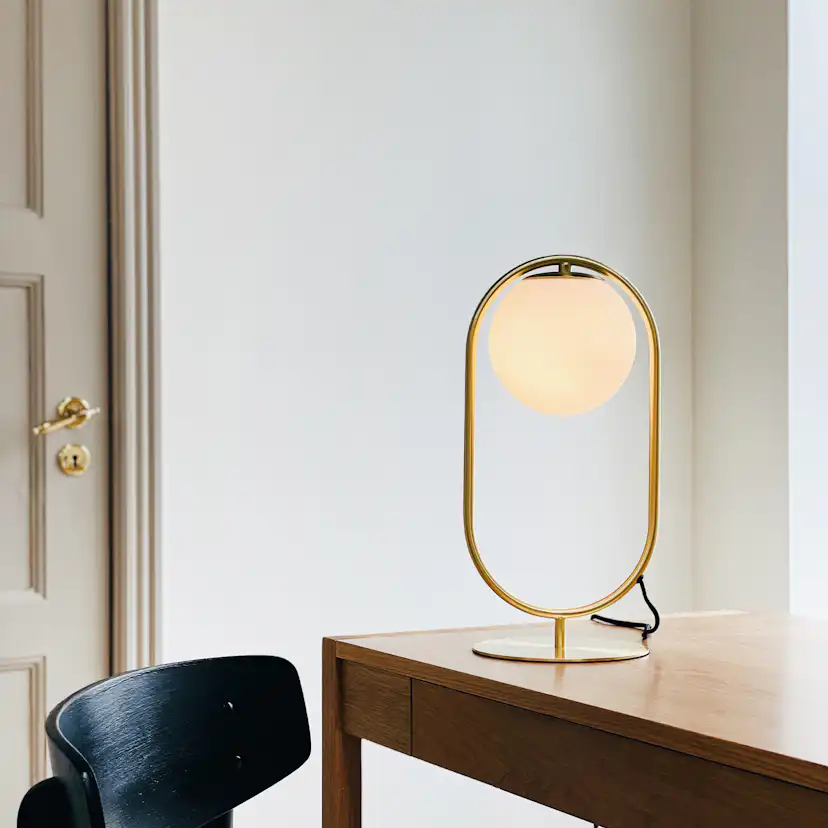 Bordslampa Dyberg Larsen French collection Reims