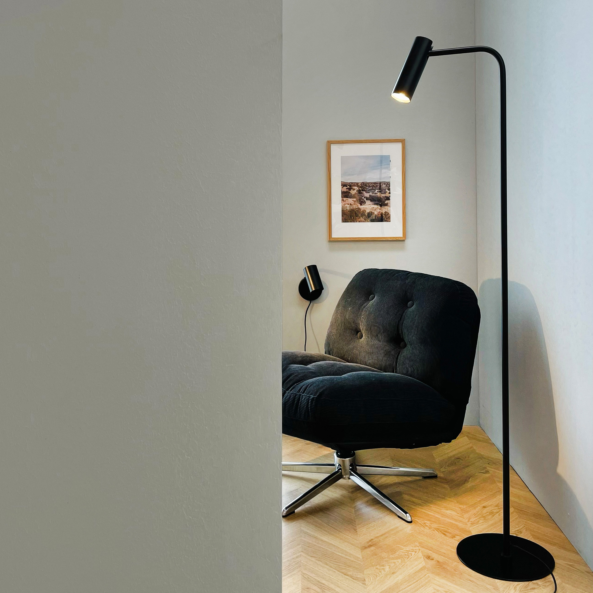 Golvlampa Dyberg Larsen Skagerrak