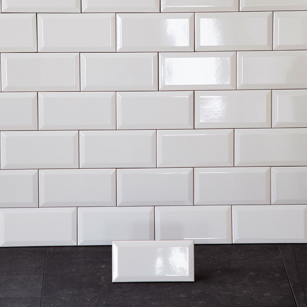 Kakel Arredo Color Vit Metro Biselado Blank 10x20
