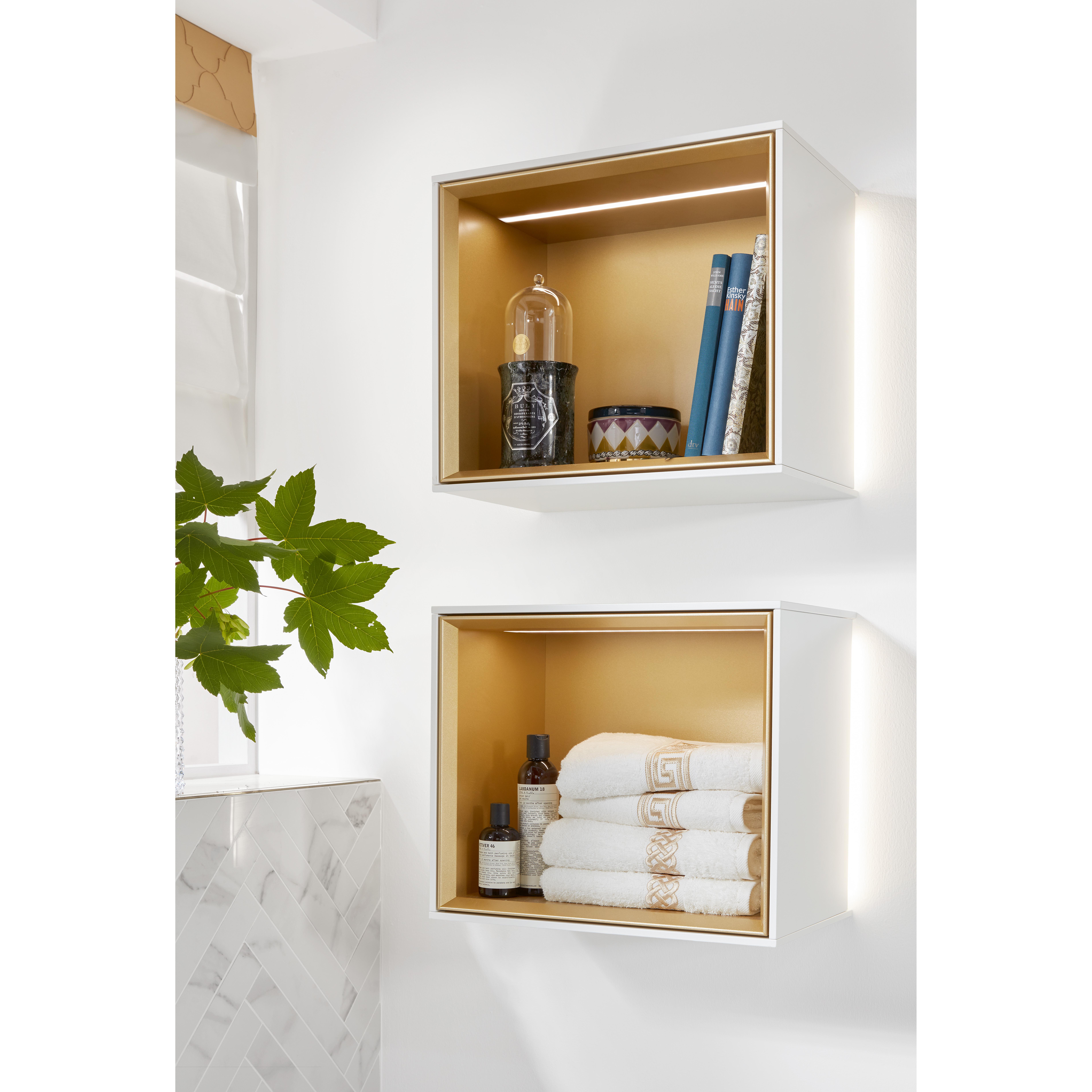 Badrumshylla Villeroy & Boch Finion 42 cm med Belysning