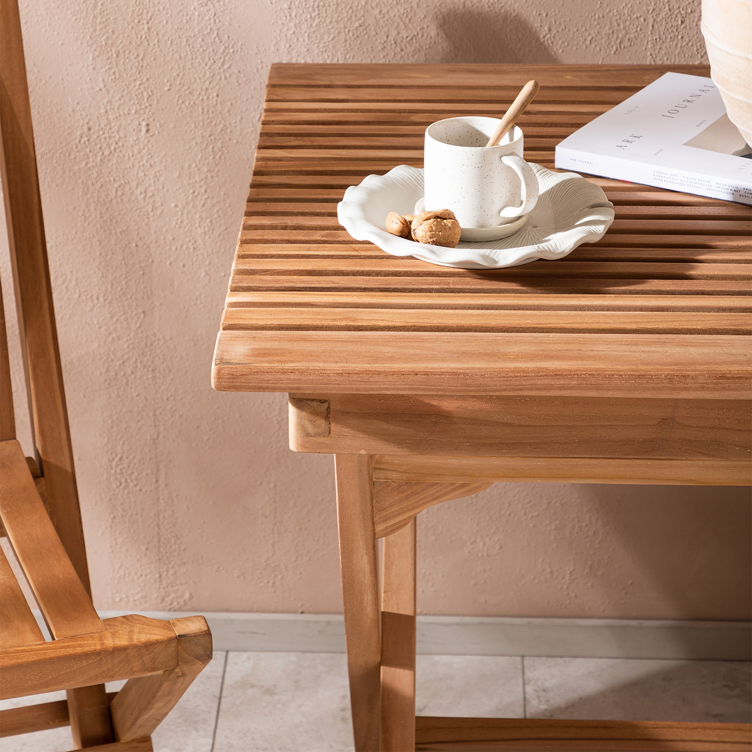 Cafégrupp Venture Home Ghana 70x70 med 2 Ghana Fällbara Stolar