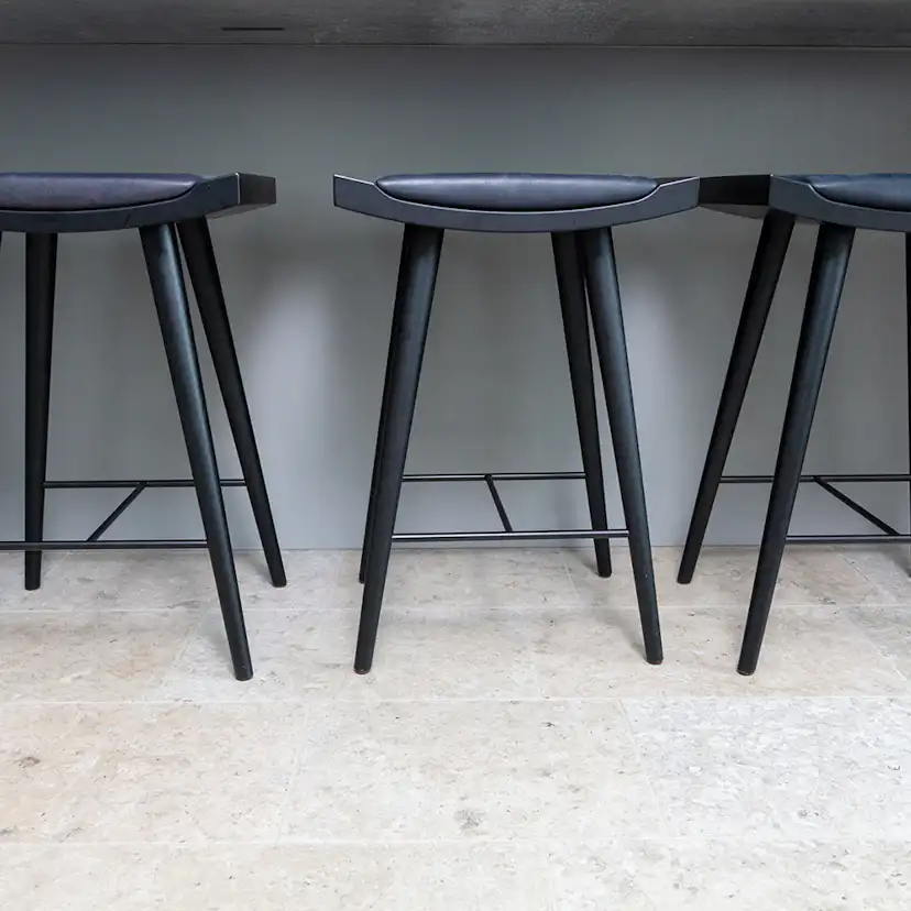Kalksten Italian Marble Lindholmen 300 mm Fallande Längd Slipad
