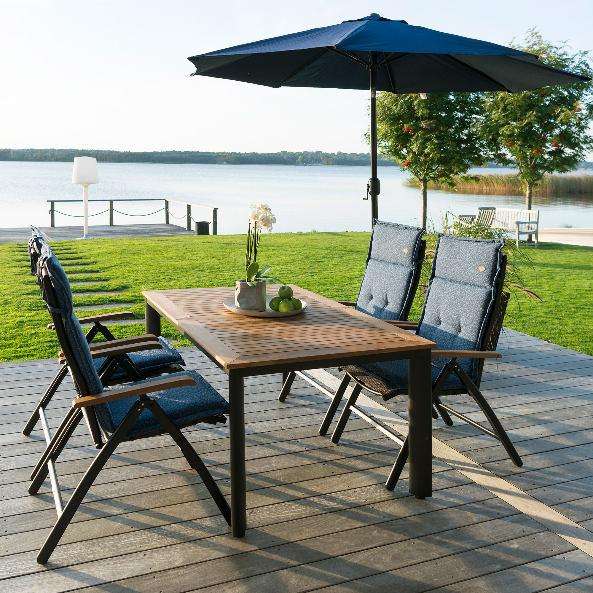 Matbord Hillerstorp Nydala, Förlängningsbart Träbord Utomhus i Teak/Aluminium 96x150-200 cm