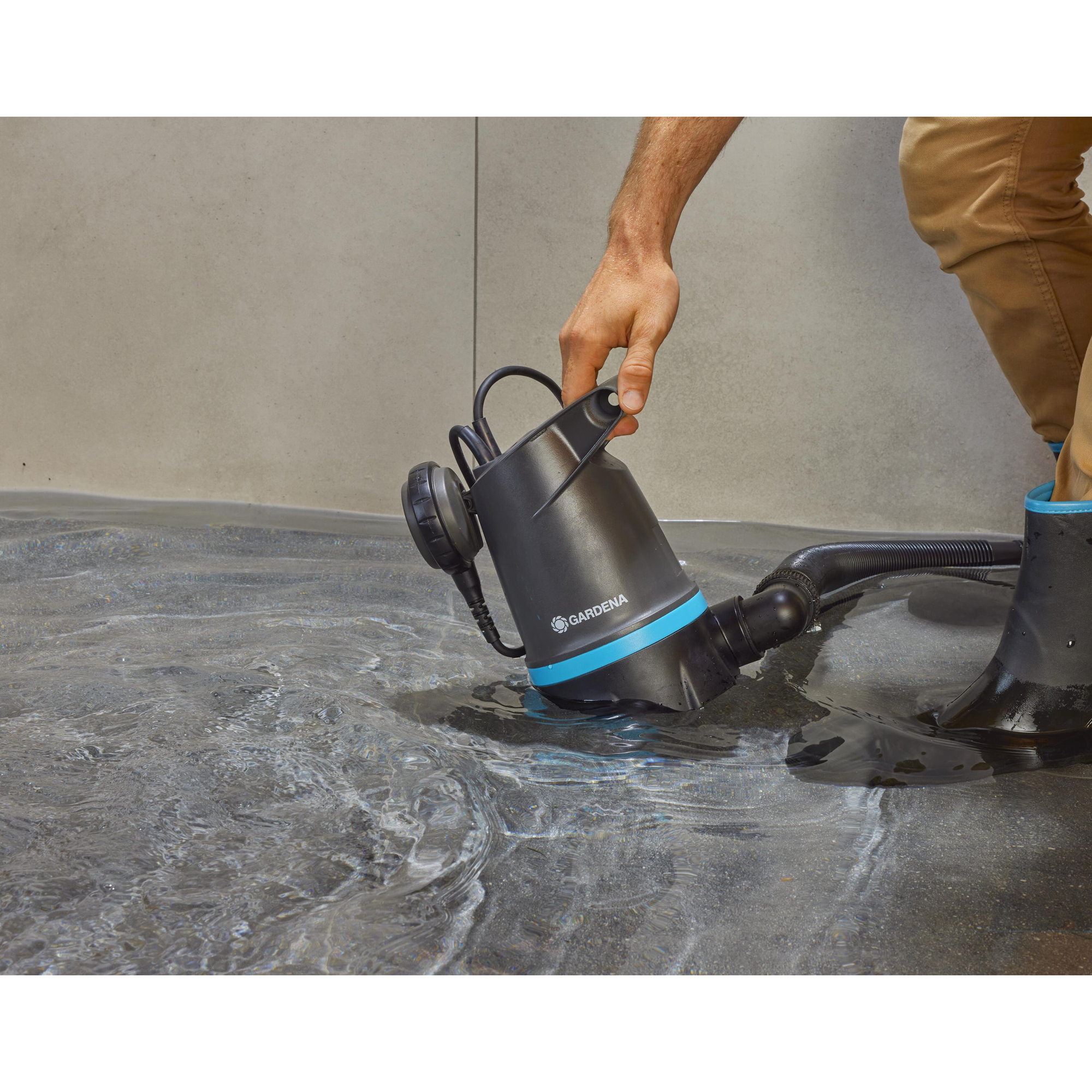 Spillvattenpump Gardena Basic 20000 För Rent & Smutsigt Vatten