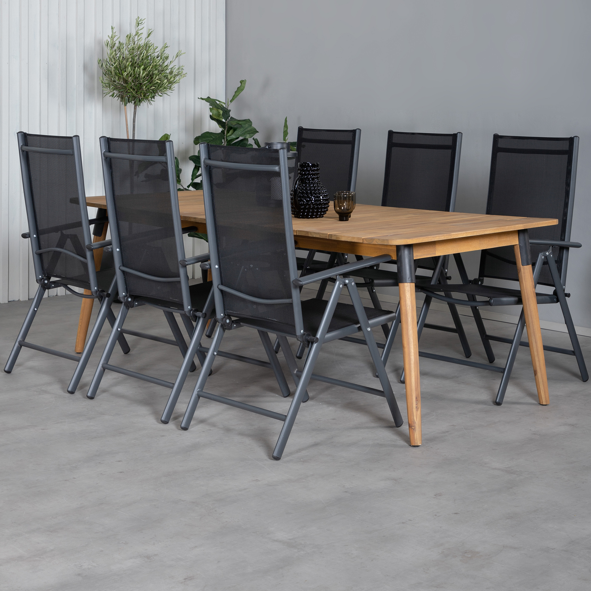 Matgrupp Venture Home Julle med 6 Bend Matstolar