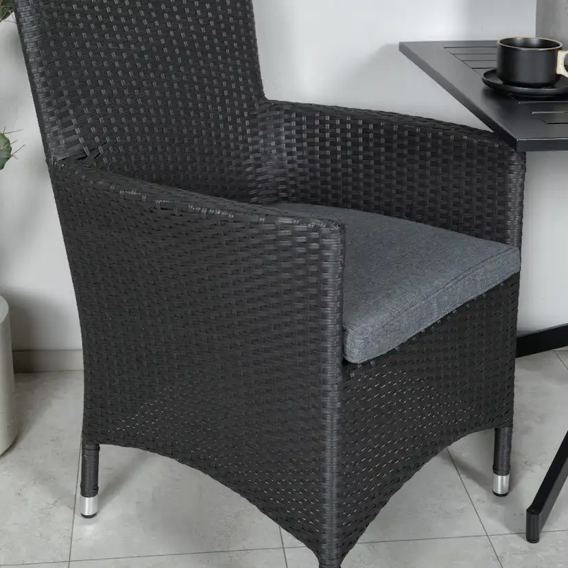 Cafégrupp Venture Home Wella med 2 Moli Matstolar