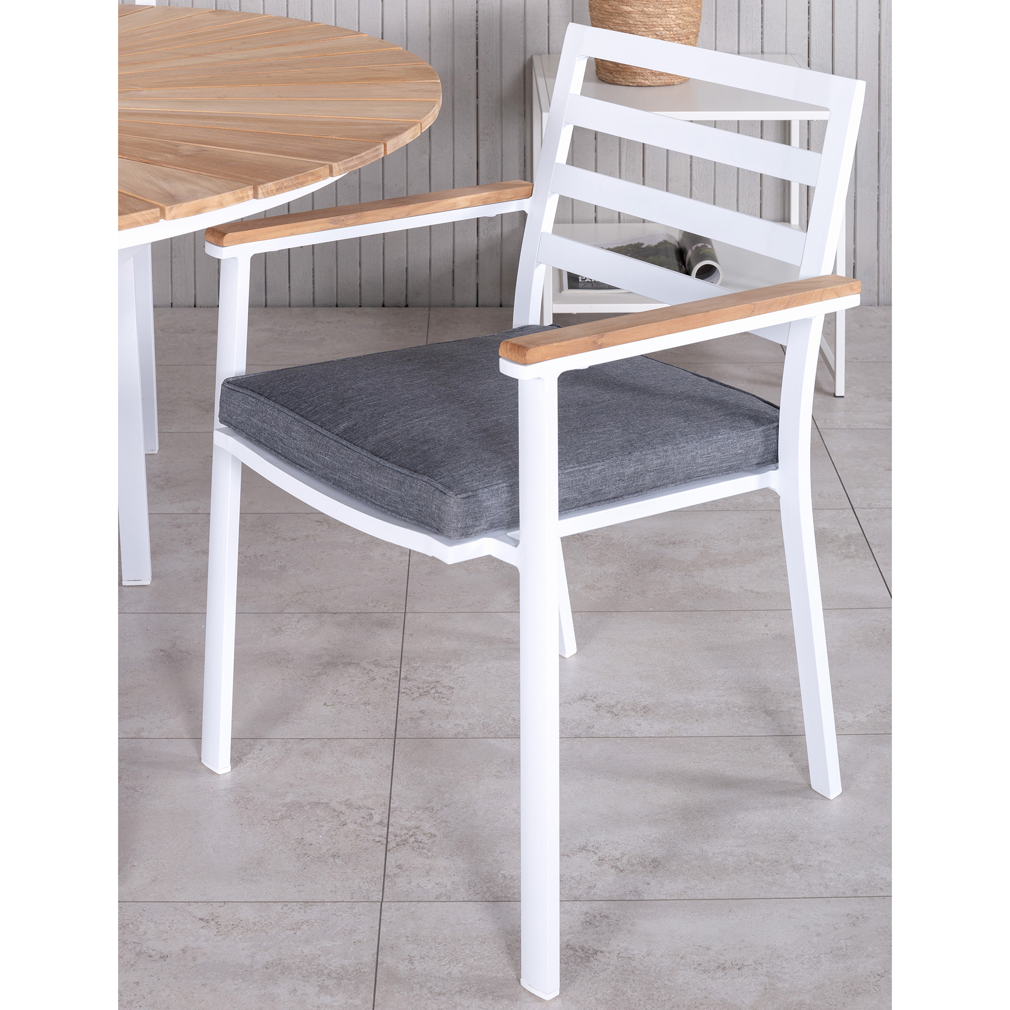 Matgrupp Venture Home Mendi Rund med 4 Bury Stolar