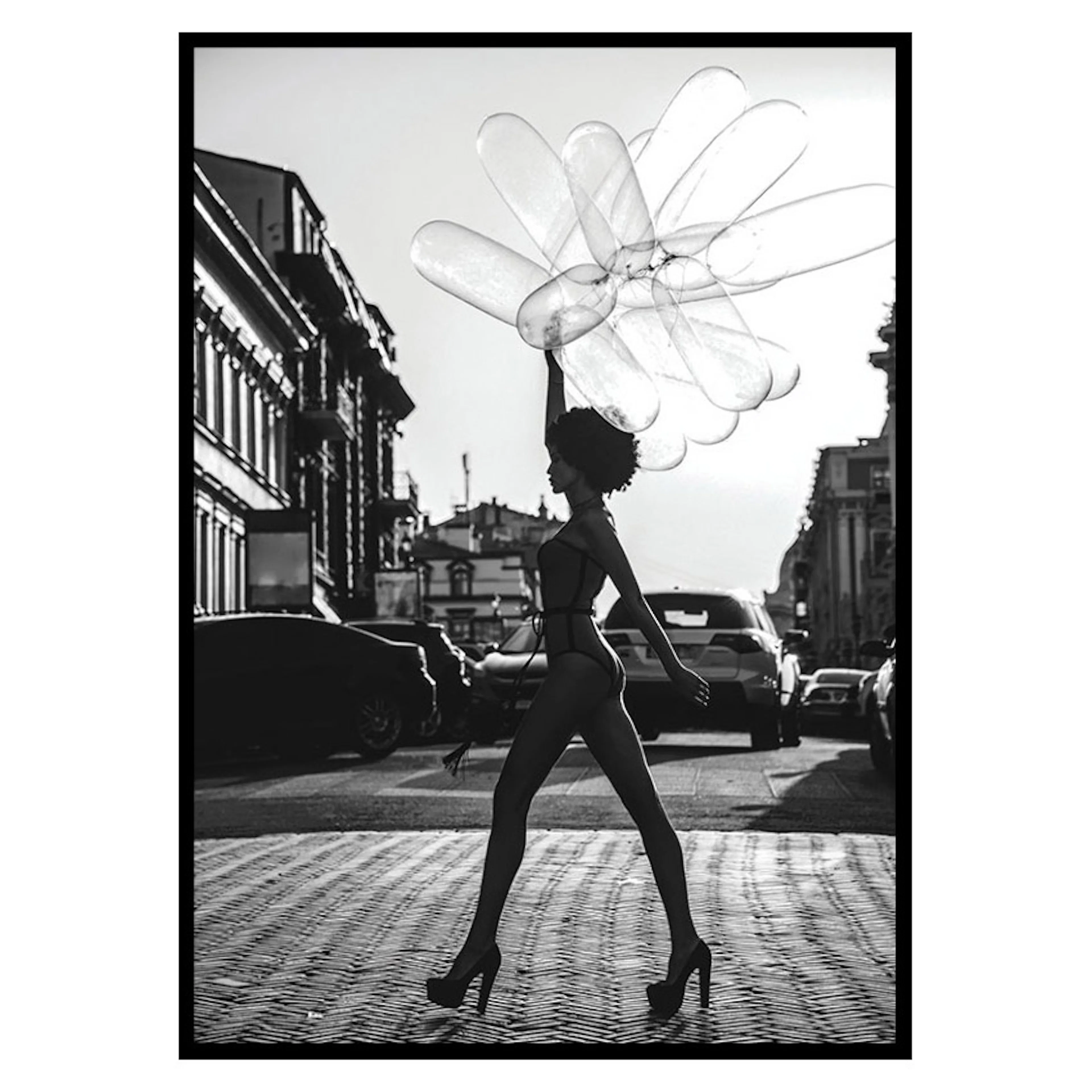 Poster Gallerix Holding Balloons