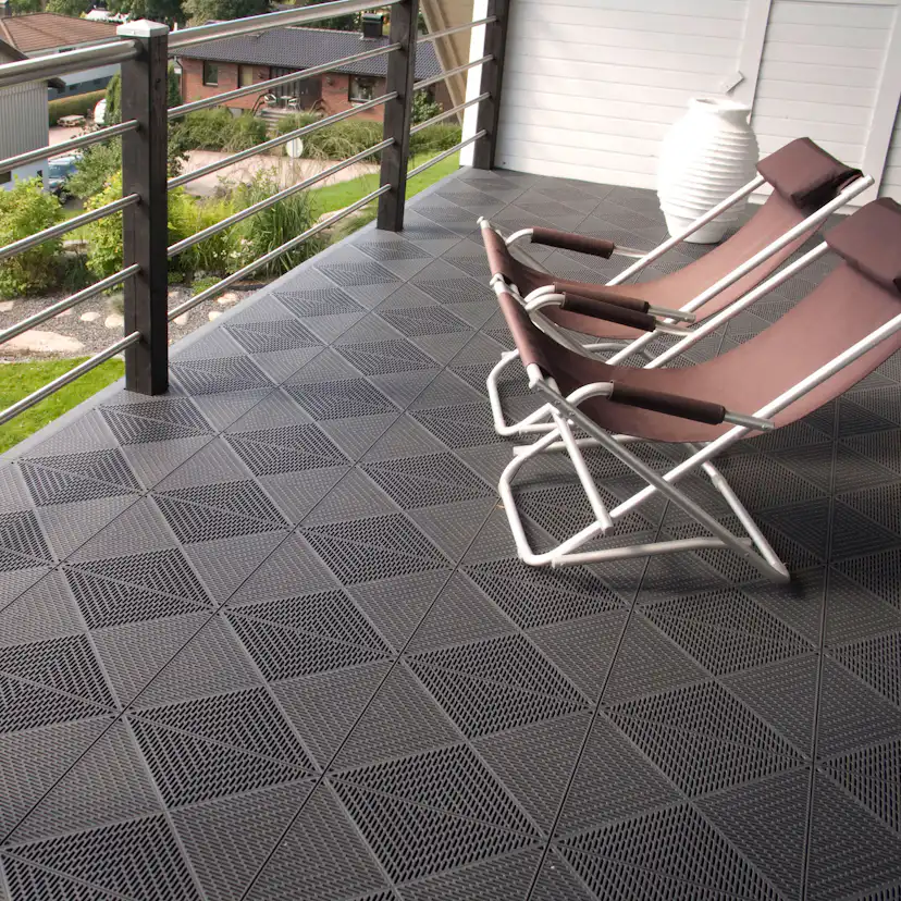 Golvplatta Bergo Unique Graphite Grey Golvtrall i Plast