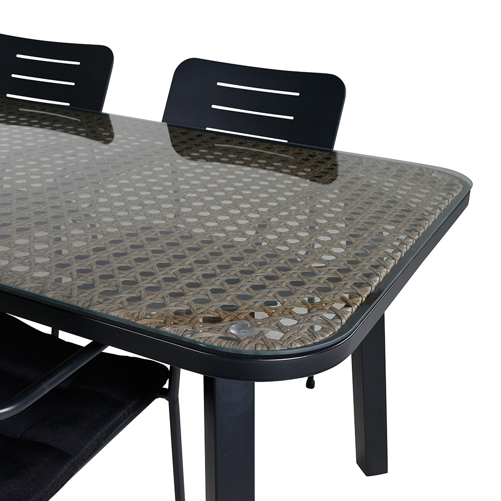 Matgrupp Venture Home Olle med 4 Nime Matstolar
