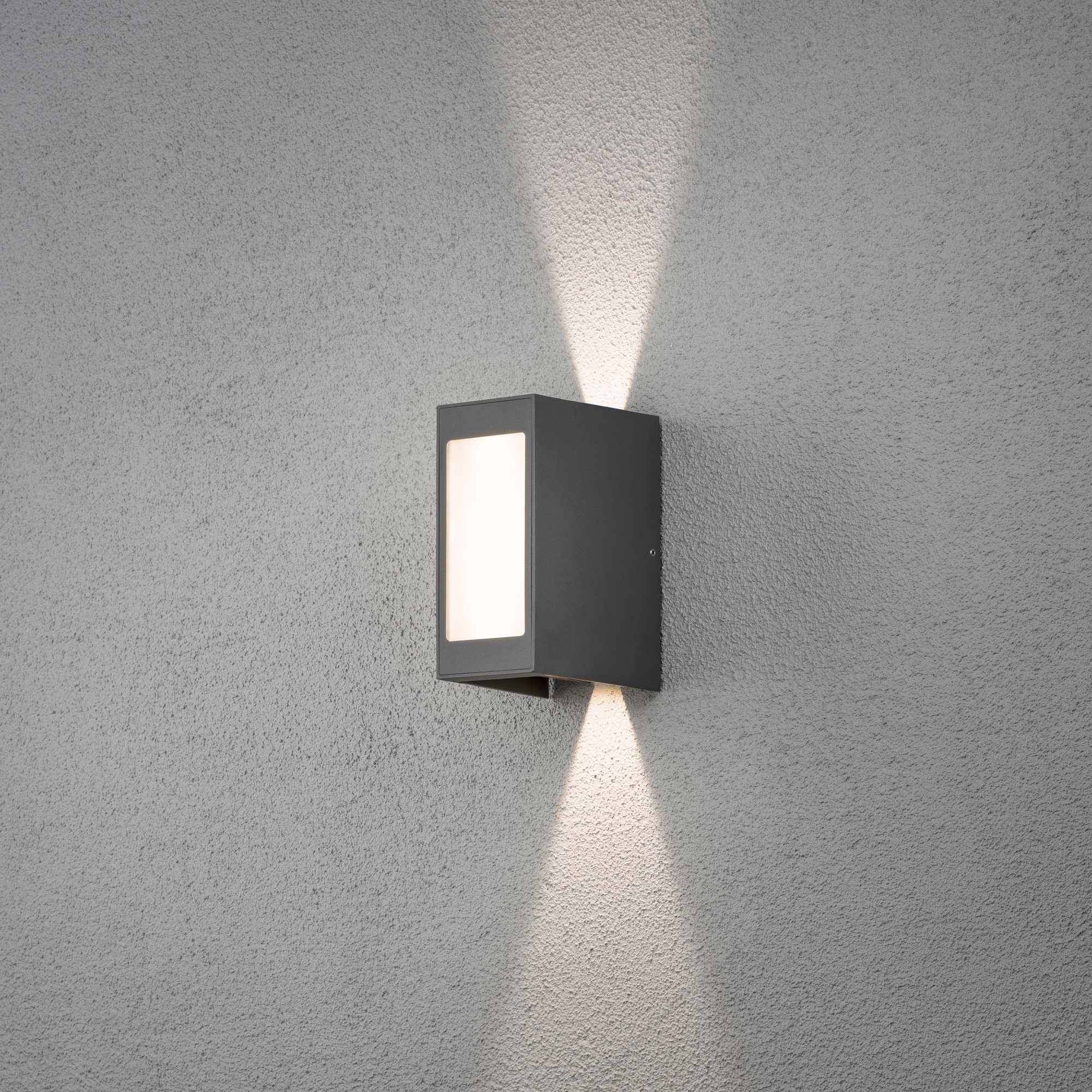Vägglykta Gnosjö Konstsmide Cremona Upp/Ned/Fram 3X3W High Power LED