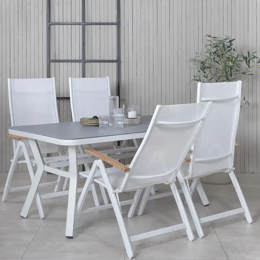 Matgrupp Venture Home Vyn med 4 Pandi Matstolar