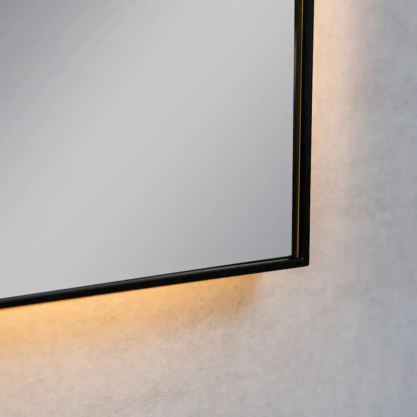 Spegel Vidi Signe med LED-belysning