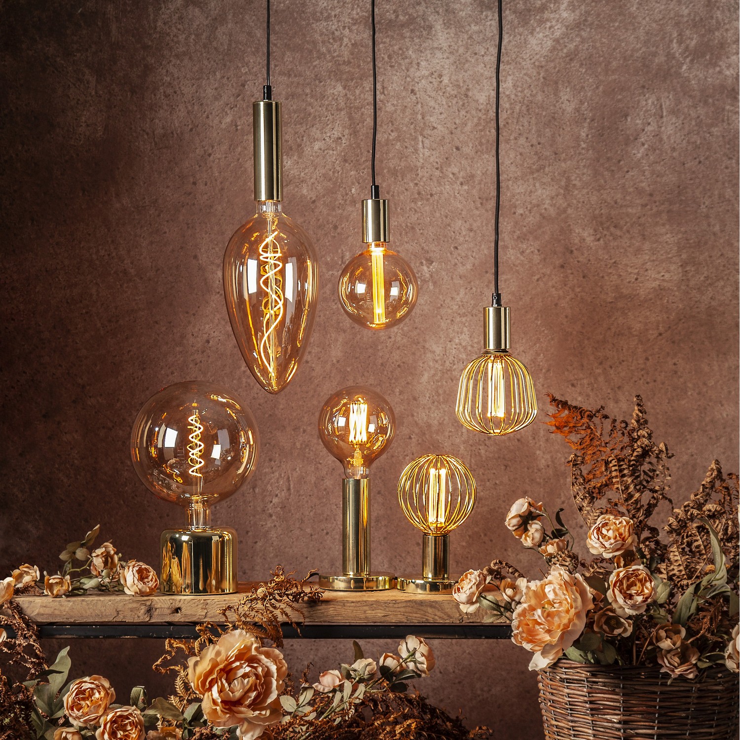 LED-lampa Star Trading E27 G125 Basket Gold