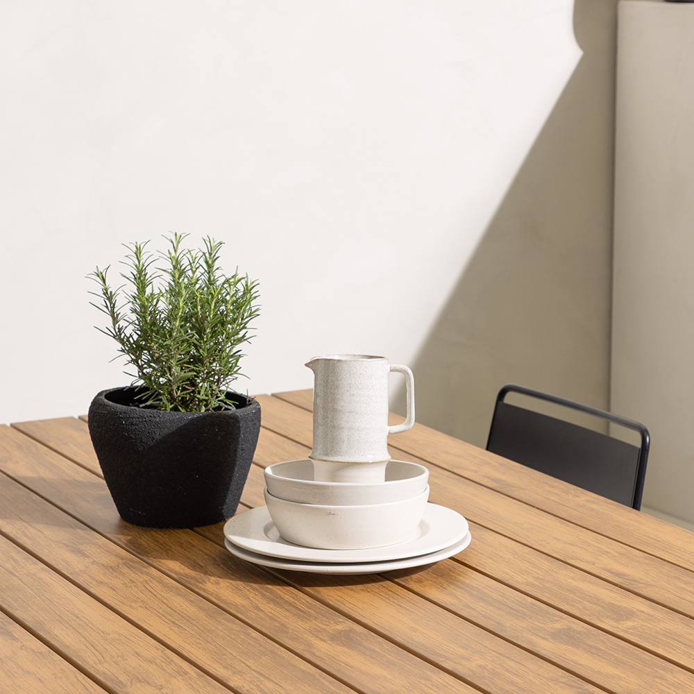 Matgrupp Venture Home Garcia Bord med 4 Lina Stolar