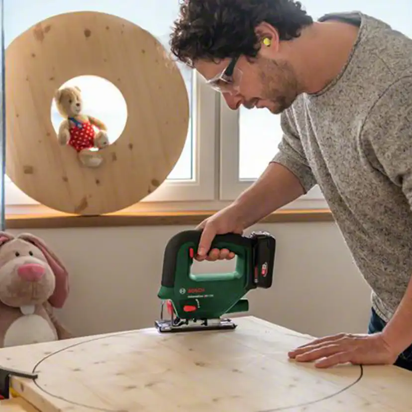 Sticksåg Bosch Power Tools UniversalSaw 18V-100