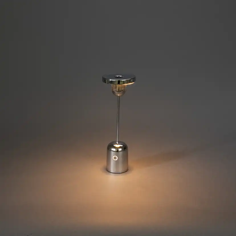 Bordslampa Gnosjö Konstsmide Cassis USB
