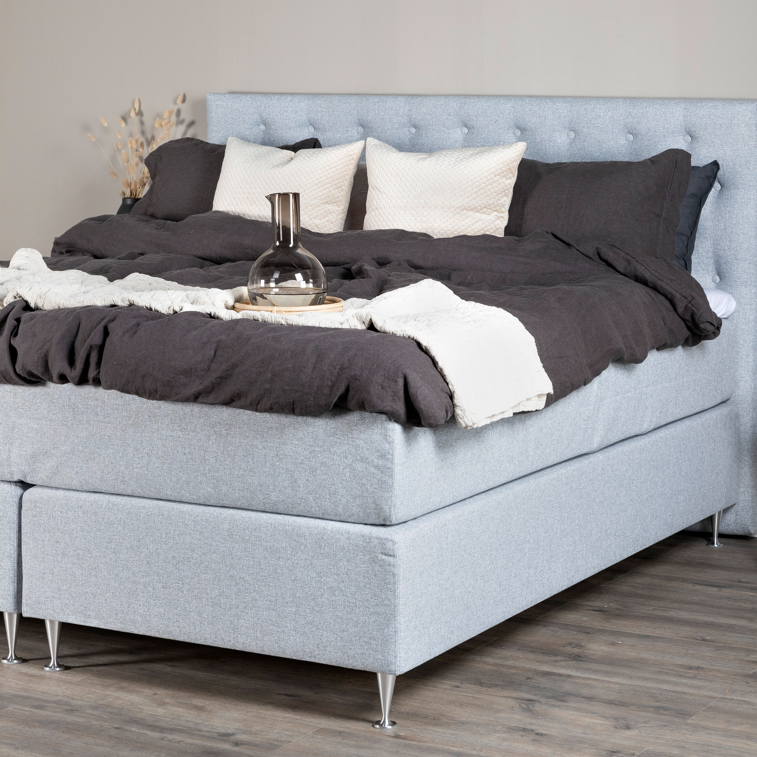 Kontinentalsäng Venture Home Äleklinta 180x200 Tyg med Sänggavel Föra 180