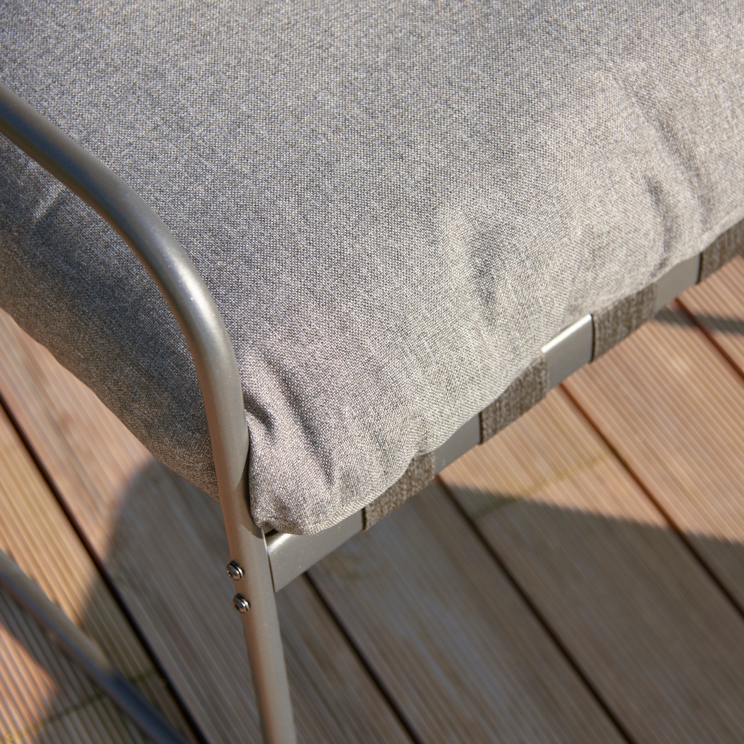 Loungegrupp ENVY DESIGN Theodor Trädgårdsgrupp i Aluminium med Dynor