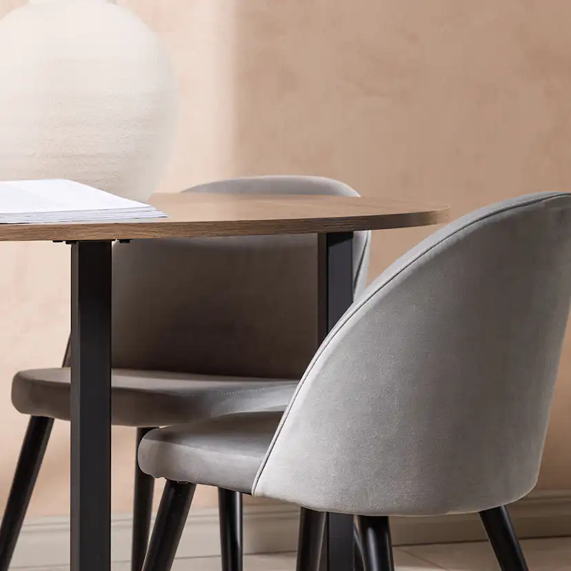 Matgrupp Venture Home Durango Ø 120 cm med 4 Velvet Stolar