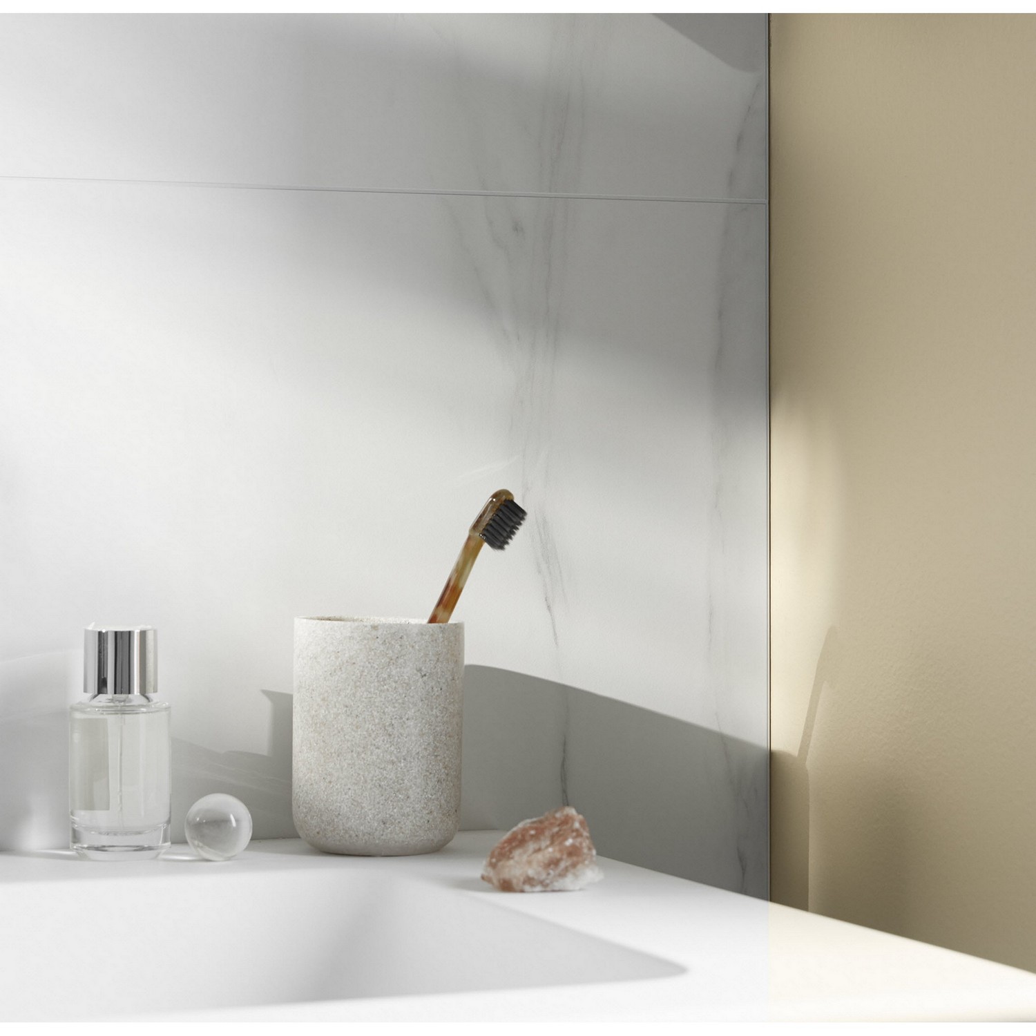 Våtrumsskiva BerryAlloc Wall & Water Vit Marmor S 60x120