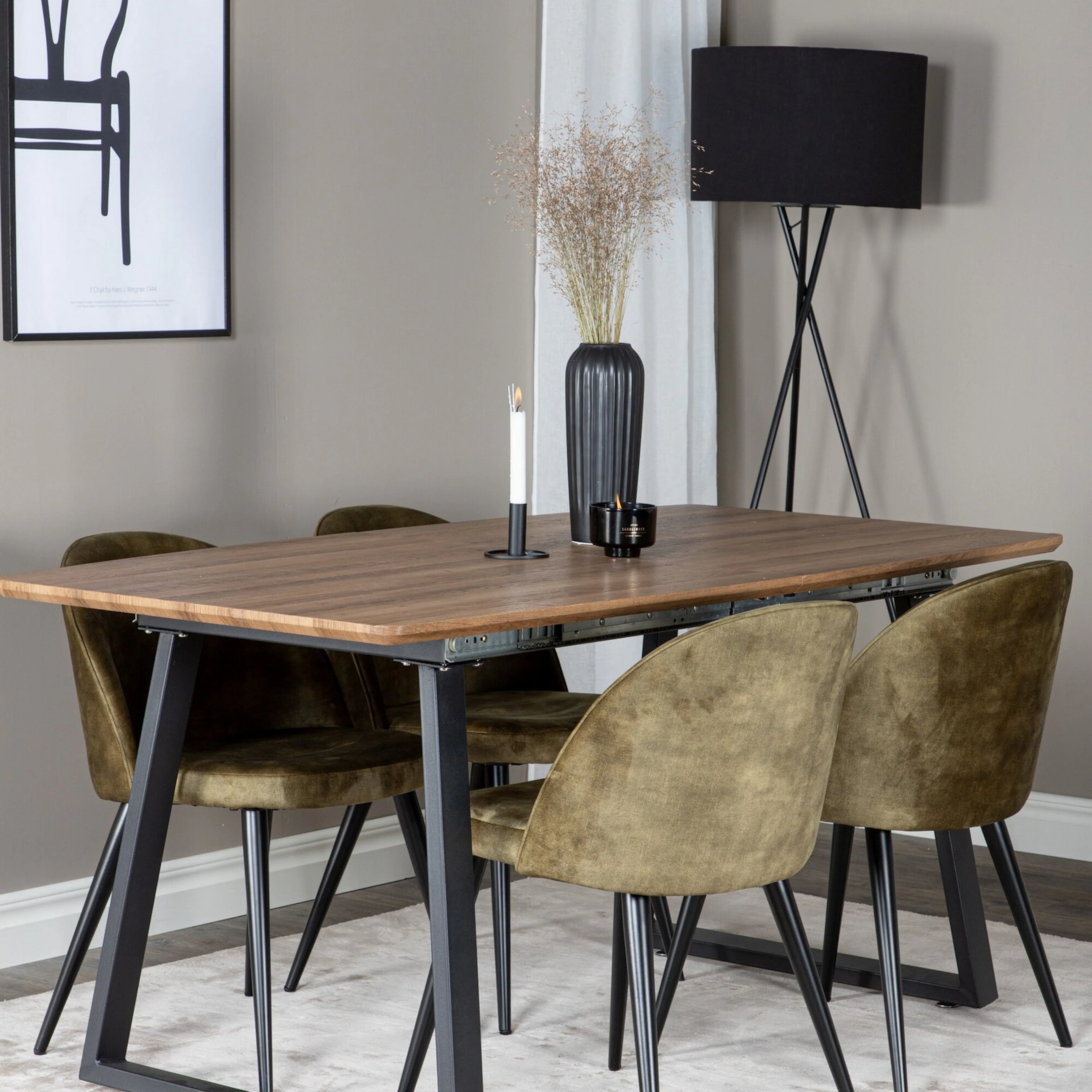 Inca Dining Table 160/200*85 cm+Velvet Dining Chair Natur/Svart/Grågrön