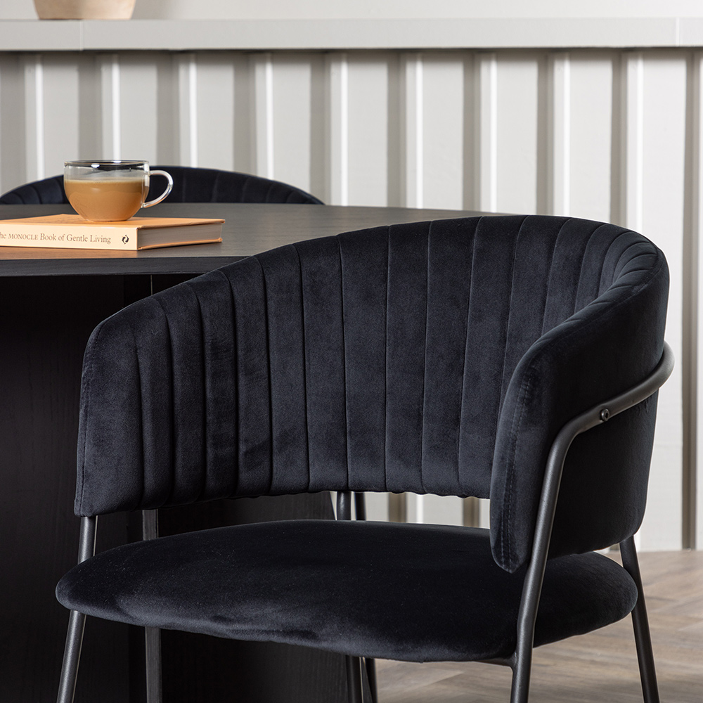 Matgrupp Venture Home Bootcut med 6 st Selma stolar