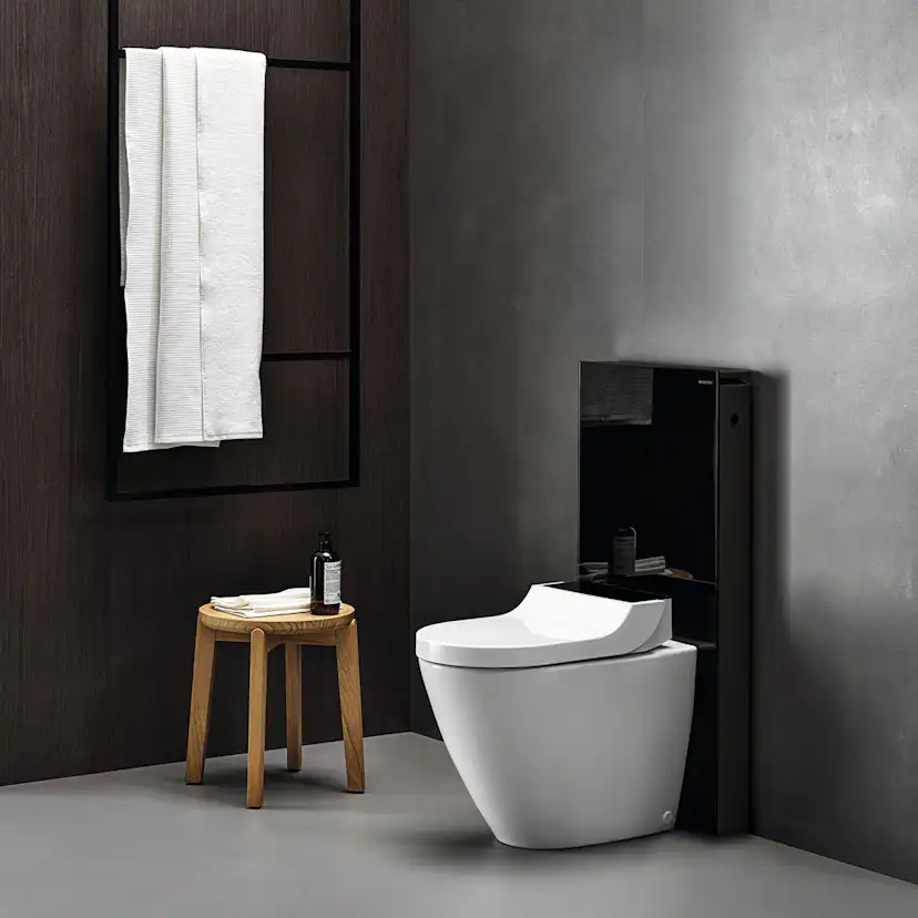 Golvstående Duschtoalett Geberit AquaClean Tuma Comfort