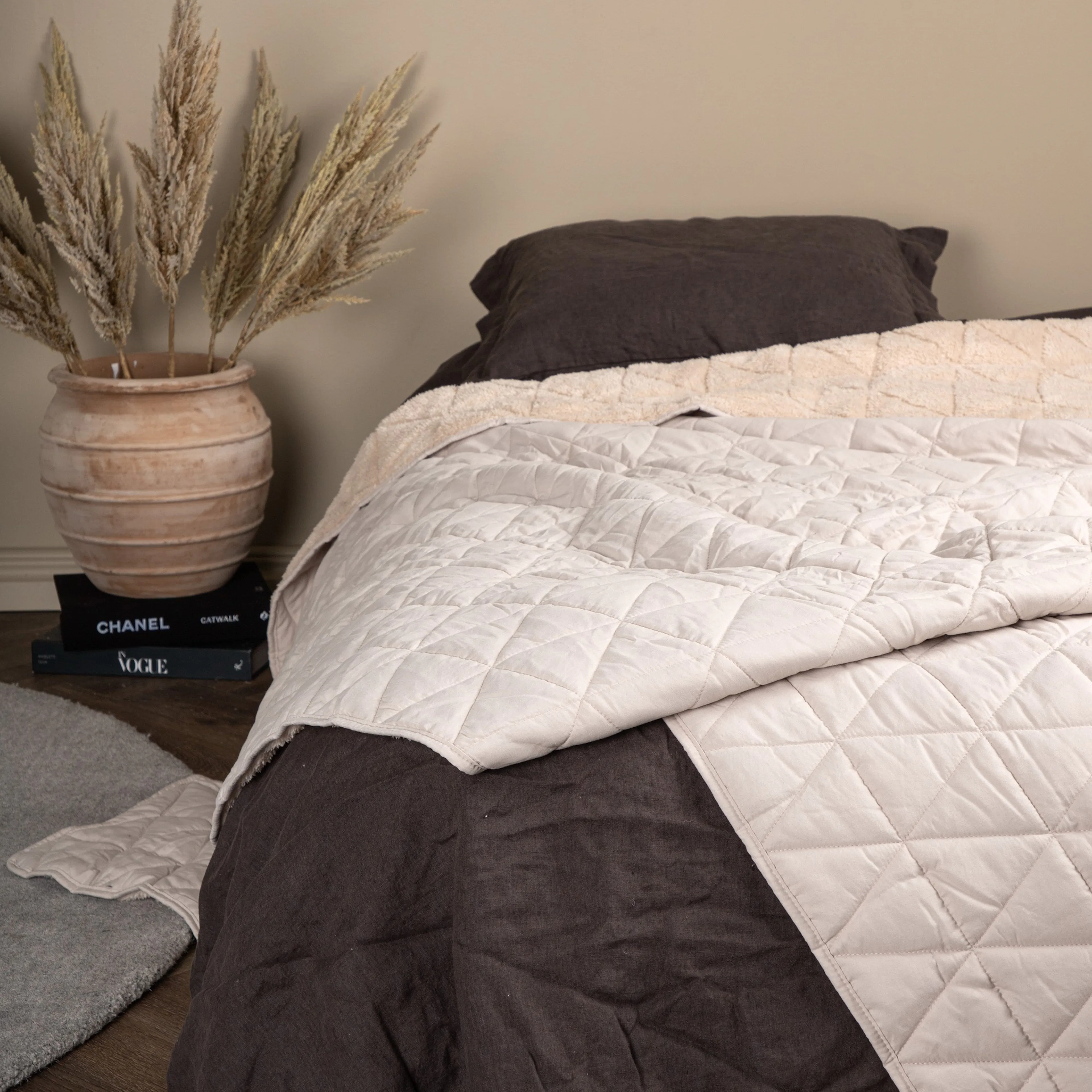 Överkast Venture Home Nilla