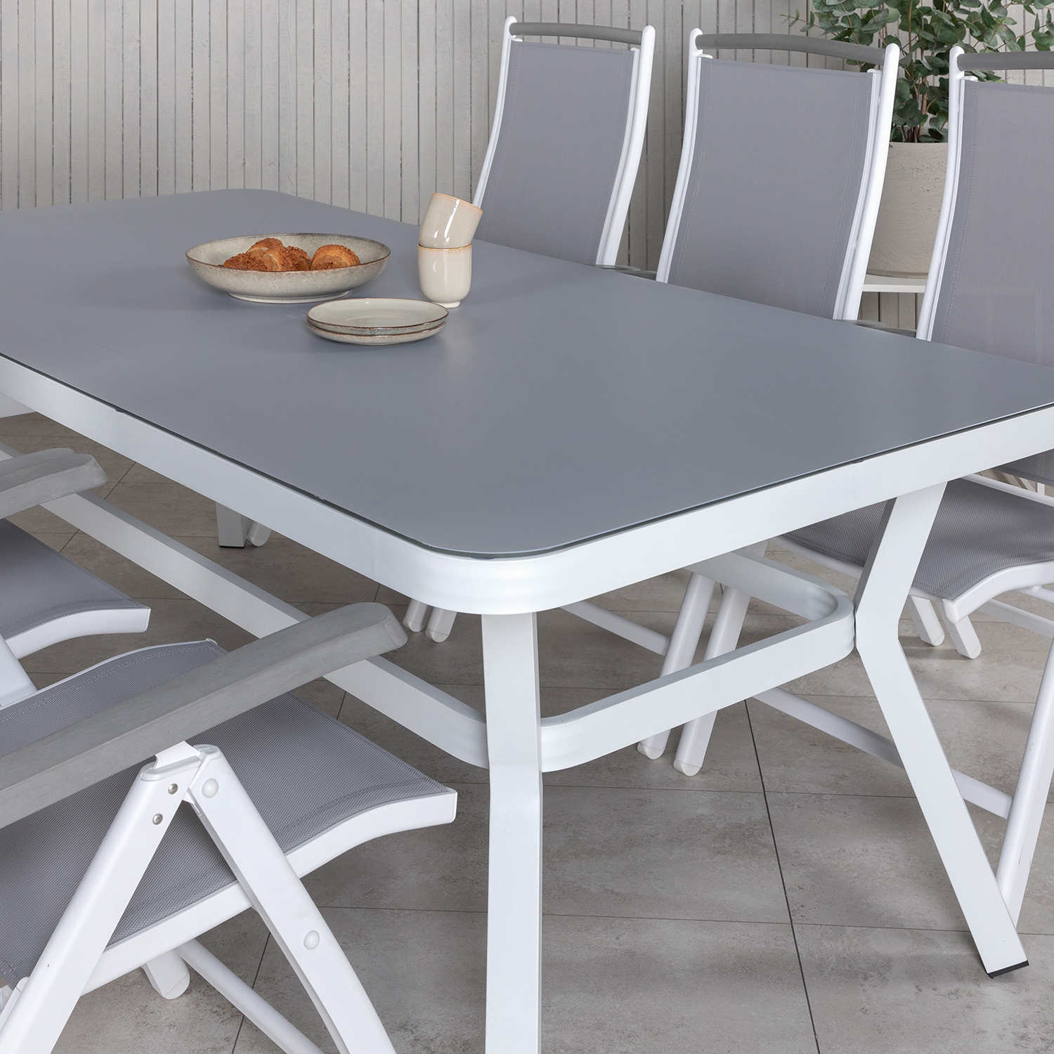 Matgrupp Venture Home Virya 160x90 cm med 6 Albany Matstolar