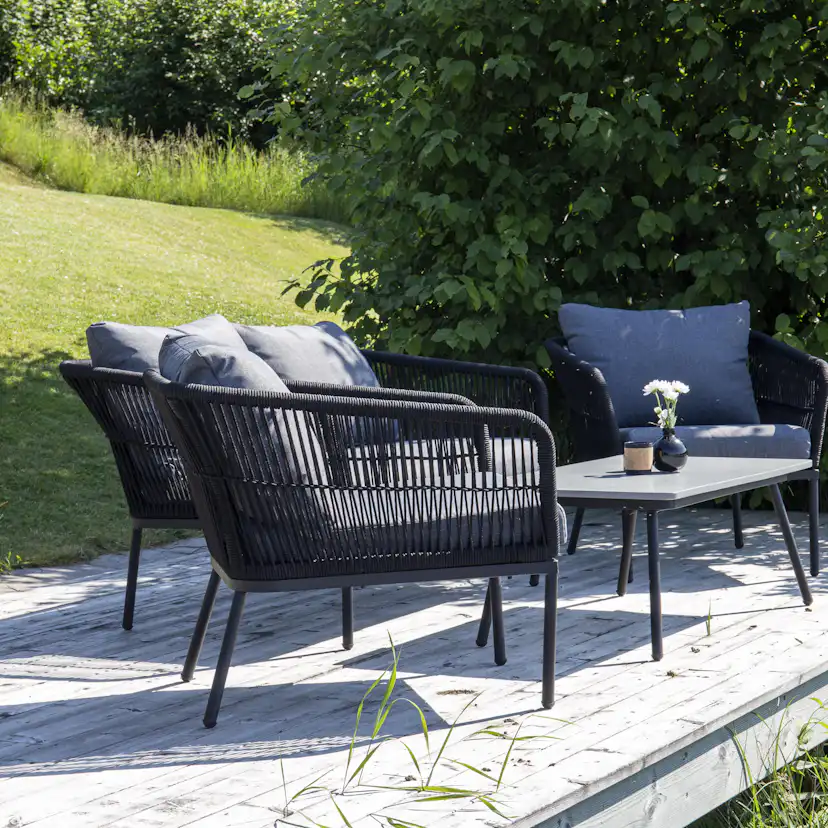 Loungegrupp Venture Home Leon, 2-Sits Soffa, 2 Fåtöljer & Bord - Inklusive Dynor