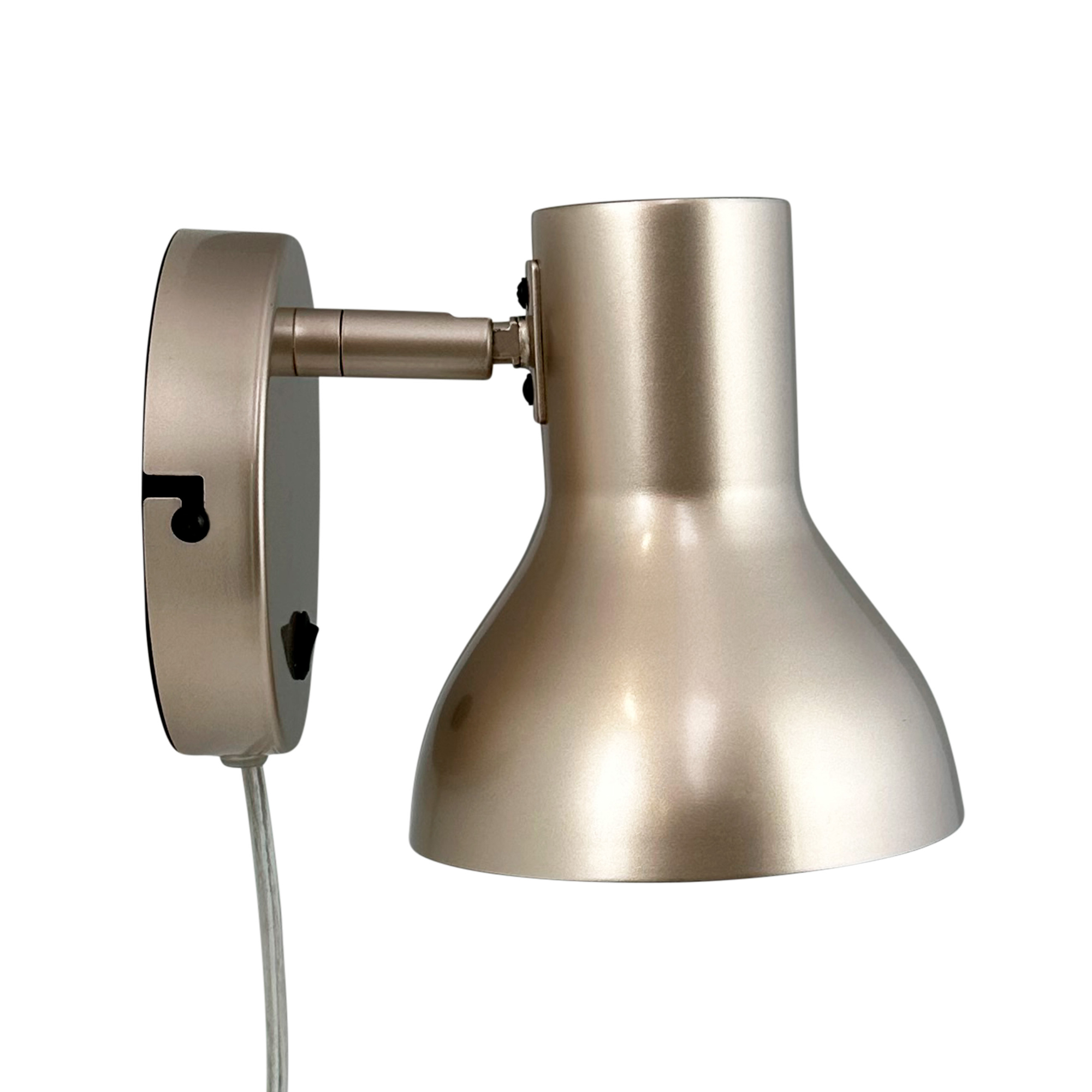 Vägglampa Dyberg Larsen Bob