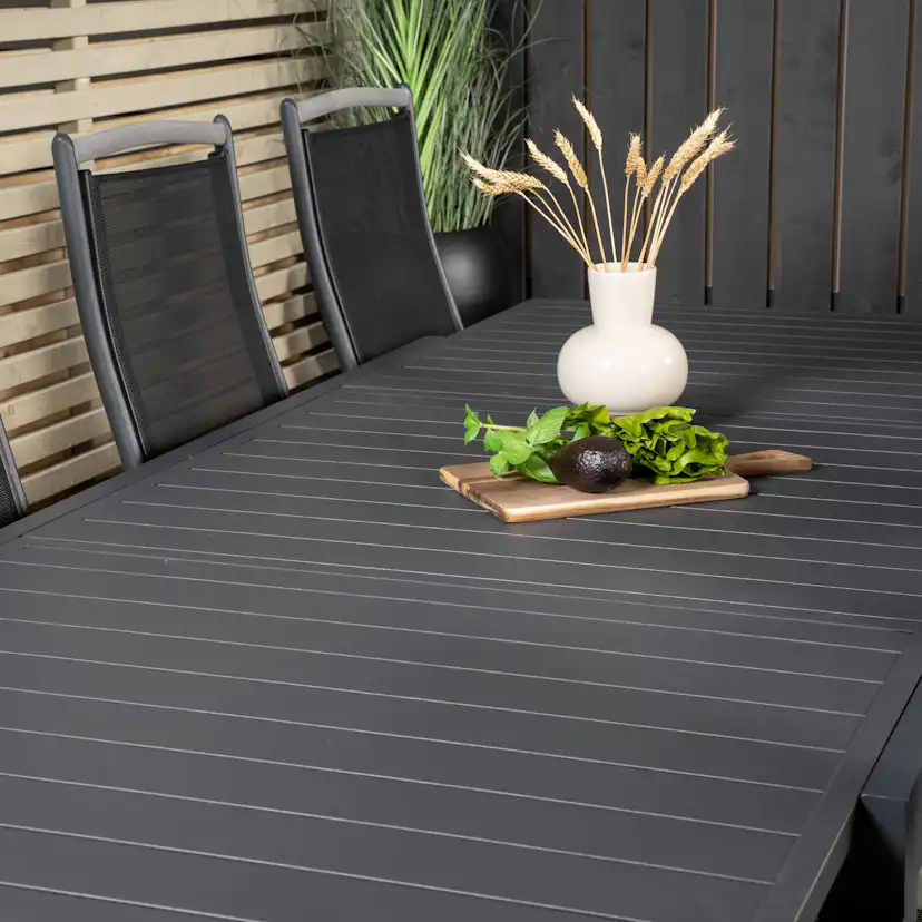 Matgrupp Venture Home Madrid 160/240 med 8 Alenya Stolar