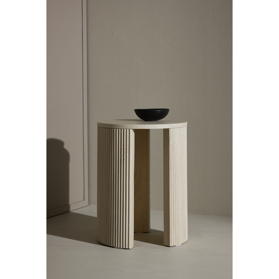 Soffbord Venture Home Bristol Ø40