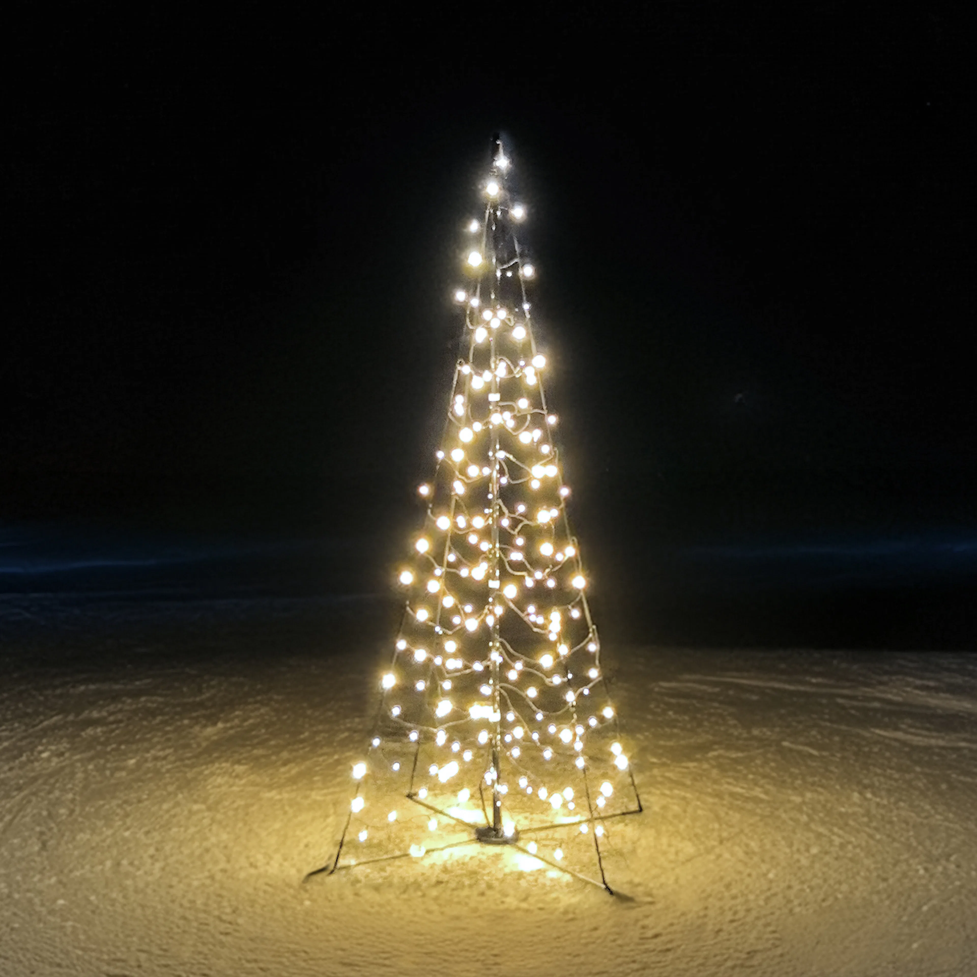 Ljusgran Formenta Glimma Fristående