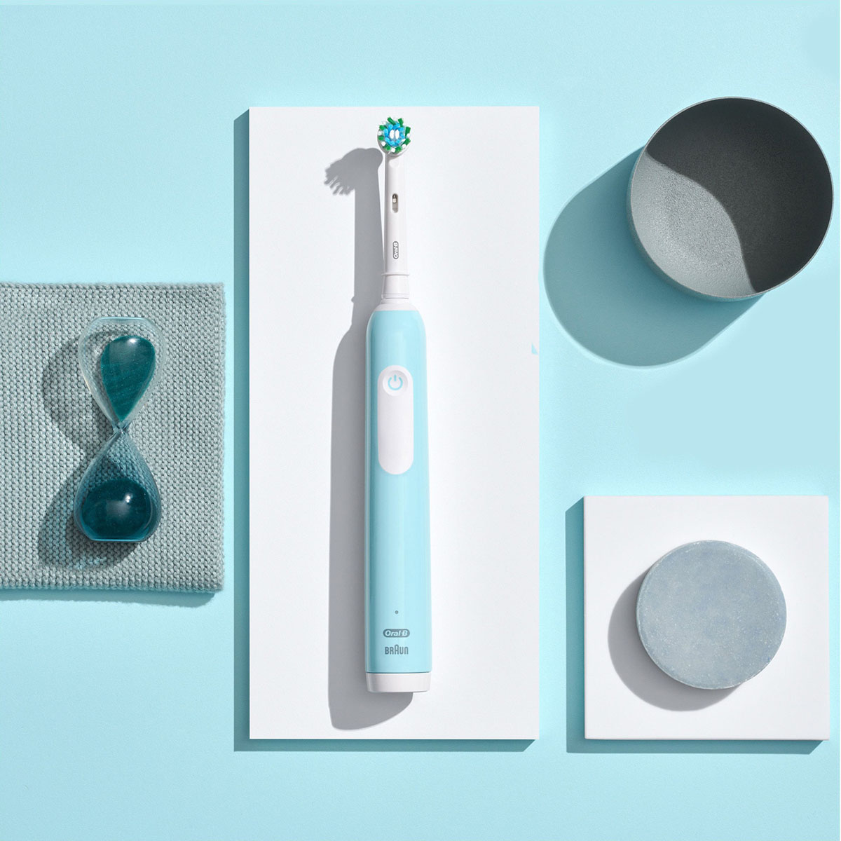 Eltandborste Oral-B Pro3 + Extra Refill + TC