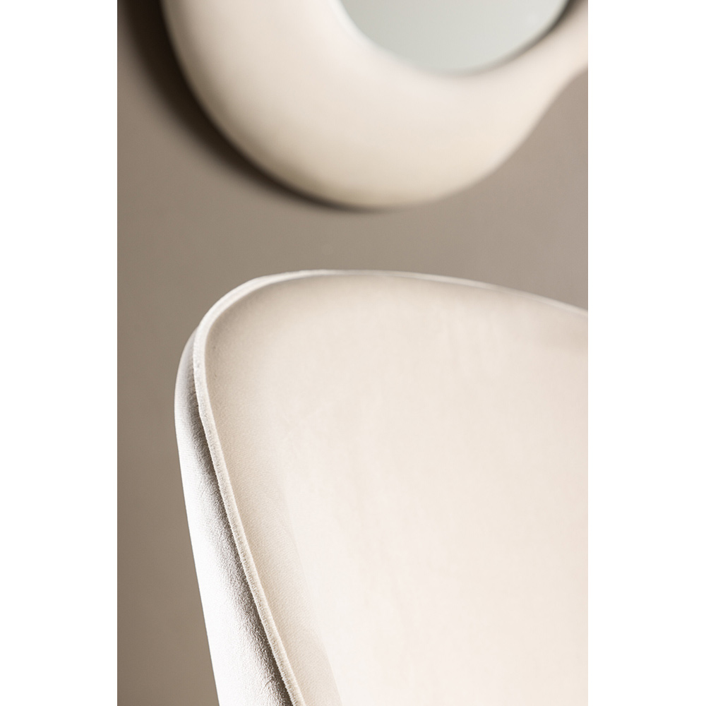 Matstol Venture Home Velvet Svart Ben