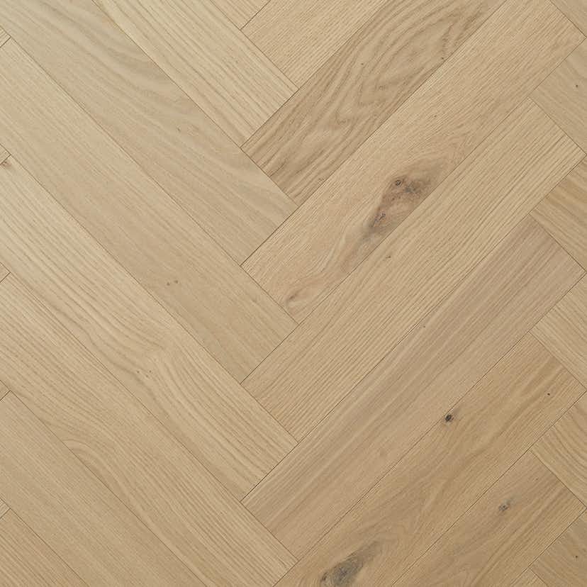 Fiskbensparkett Moland Super Ek Herringbone Brisbane White Oak