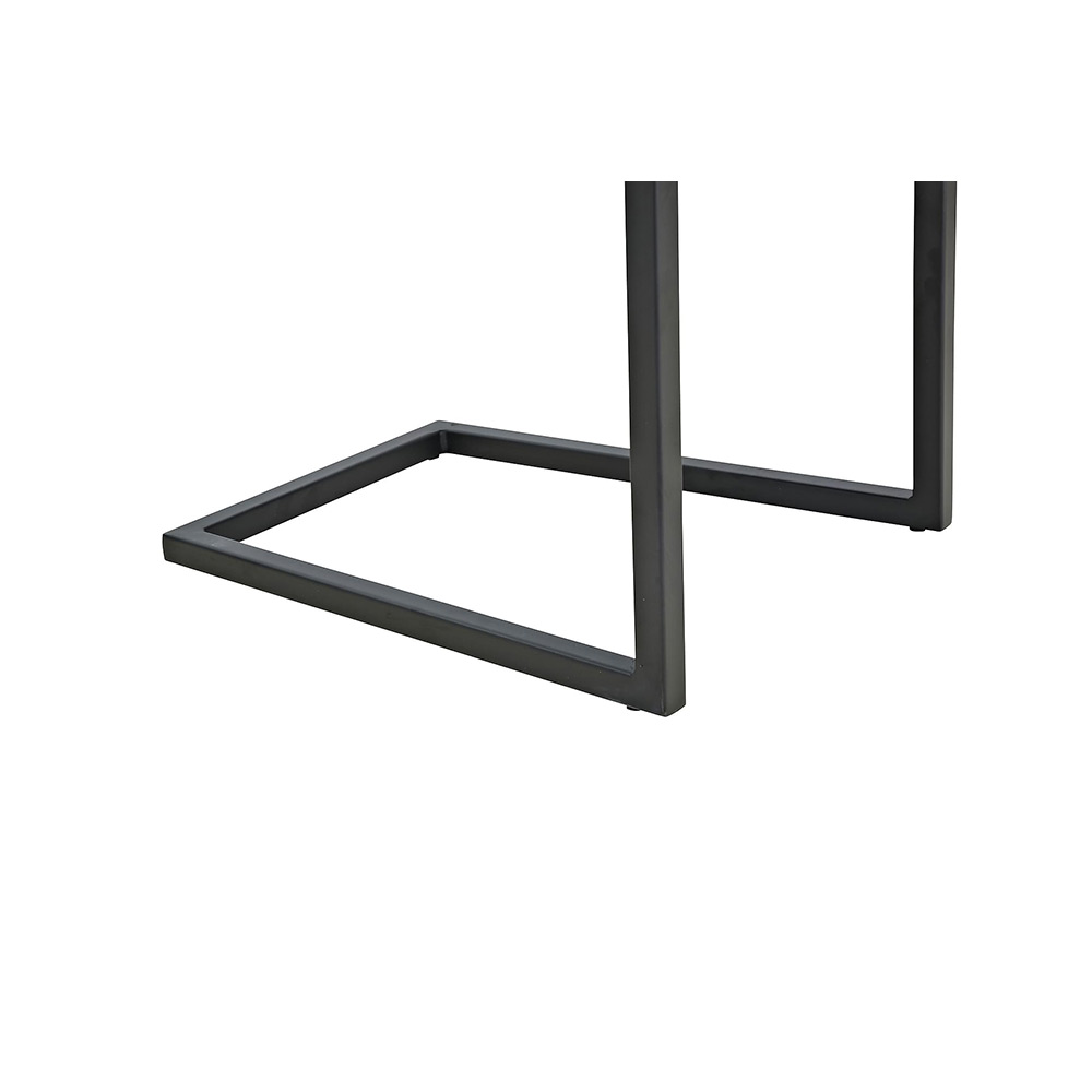 Matstol In Living Dodie