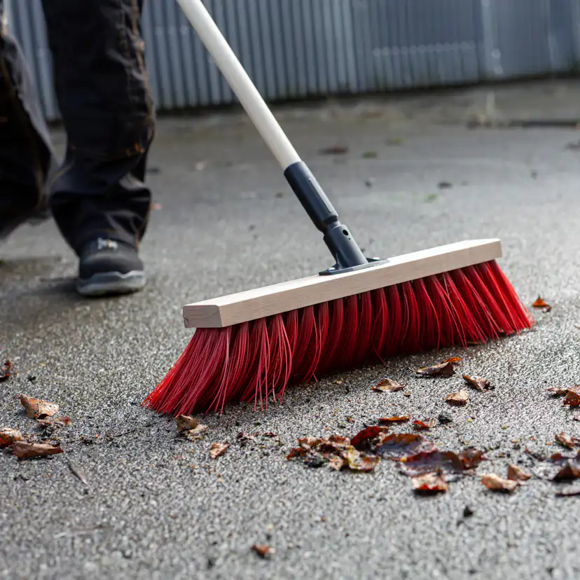 Träskaft Vikan med Gänga Ø25 mm 1560 mm