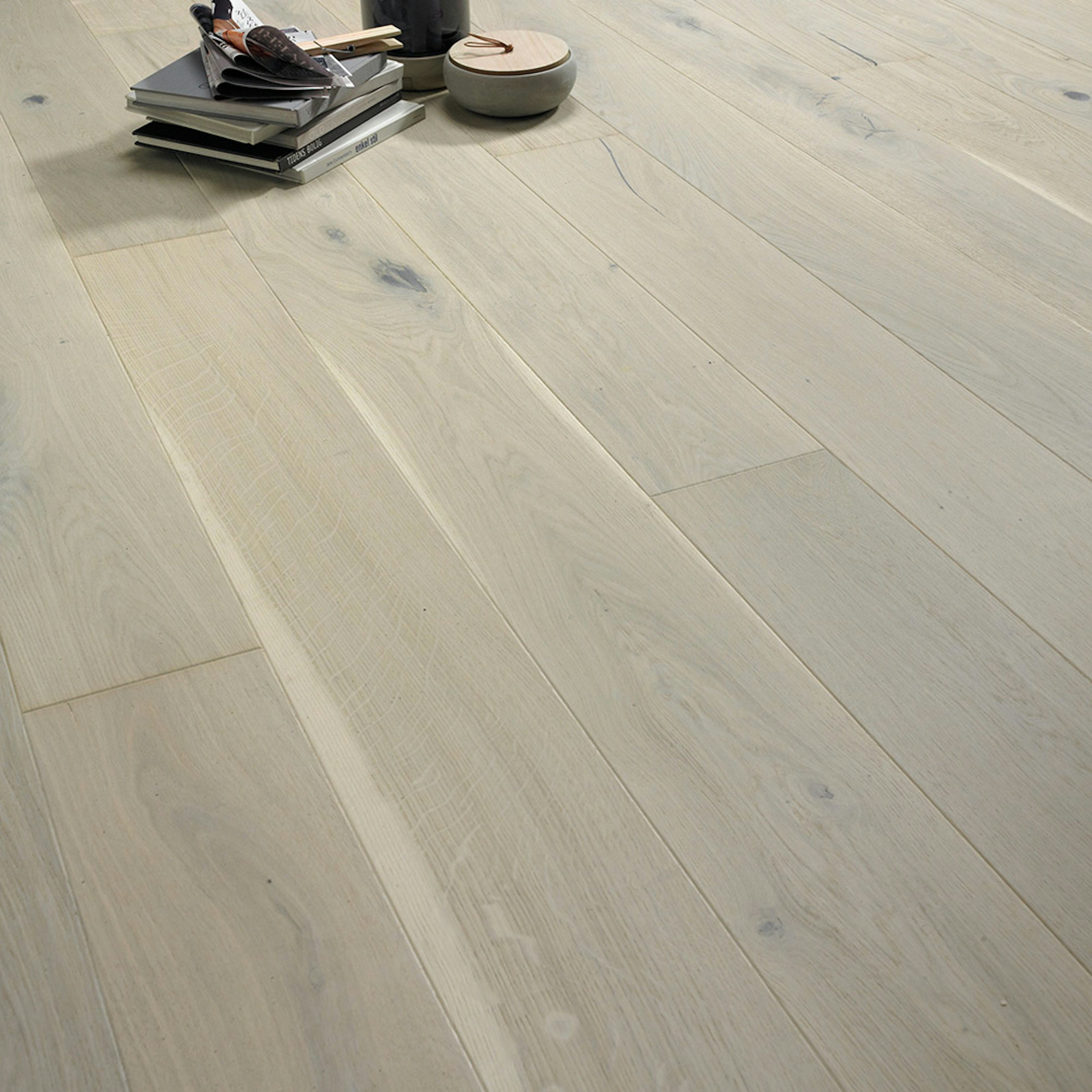 Parkettgolv Moland Burghley Wideplank Ek Cappuccino Mattlack Brushed