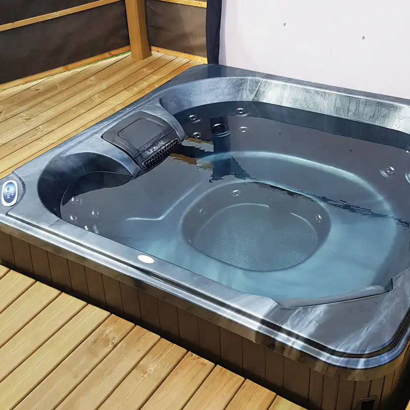 Spabad Lyfco Foibe Blackline