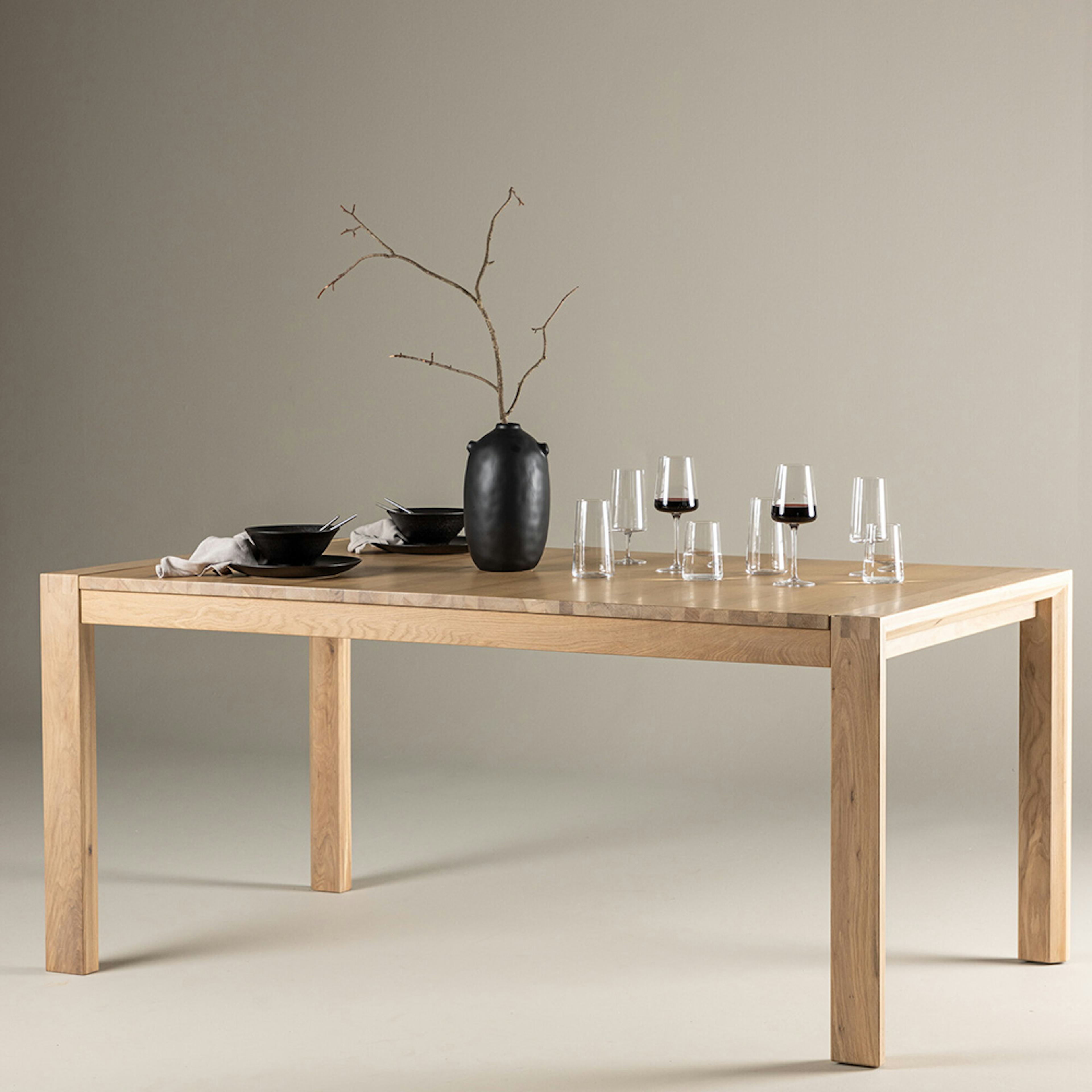 Matbord Vind Slider med iläggsskiva