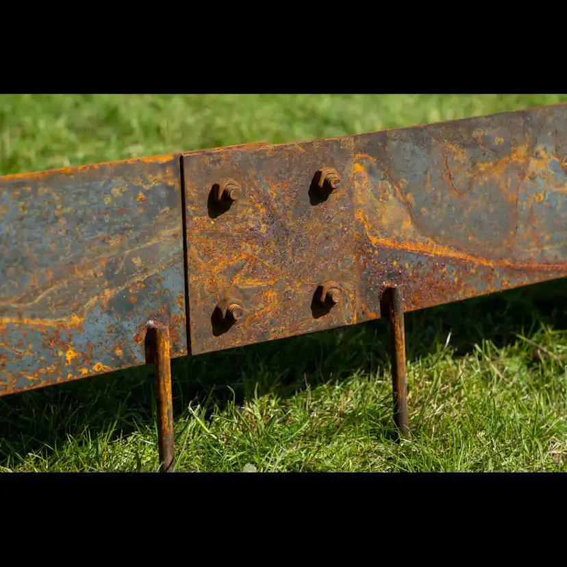 Skarvsats Skotte Garden Cortenplåt 4-pack, Passar Raka Kantskydd