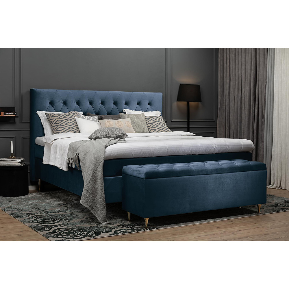 Kontinentalsäng Berg & Strand Royal Velvet 210x210 med Sänggavel