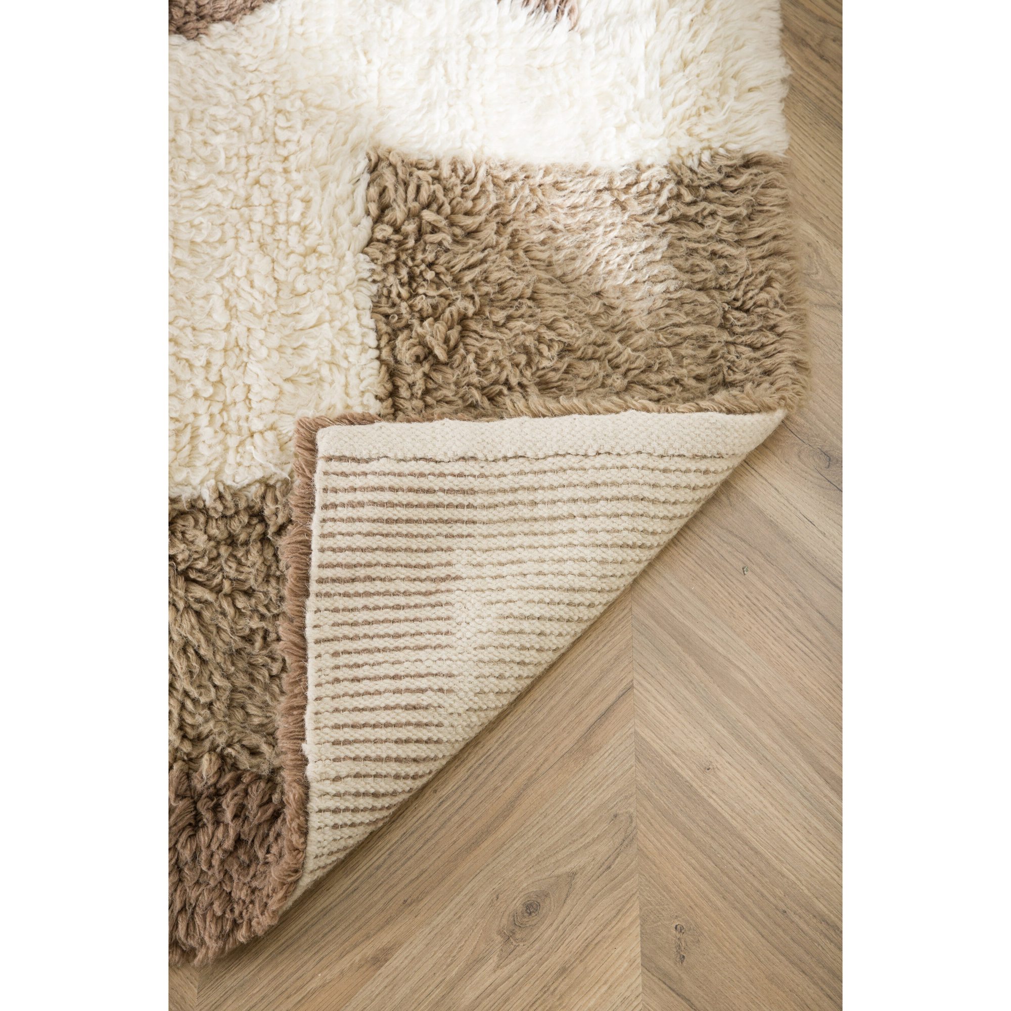 Ullmatta Venture Home Nestor