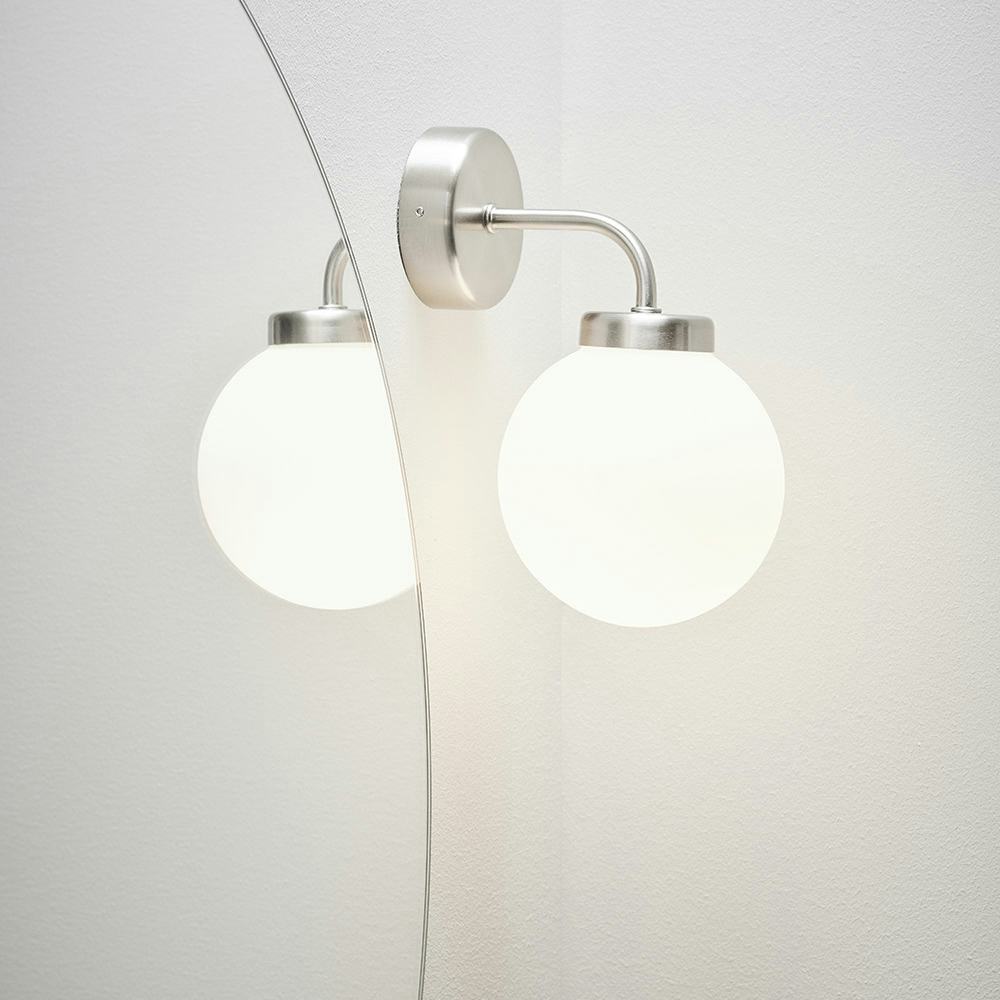 Vägglampa Hafa Globe