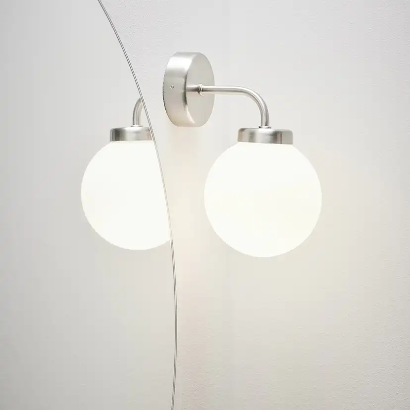 Vägglampa Hafa Globe