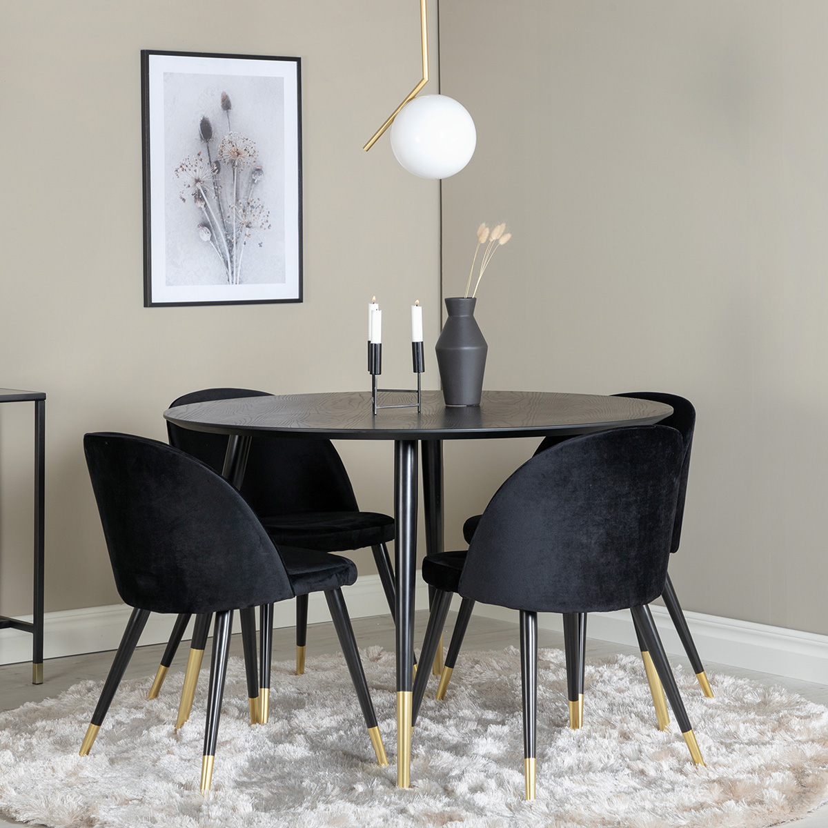 Matgrupp Venture Home Dipp med 4 Velvet stolar Runt